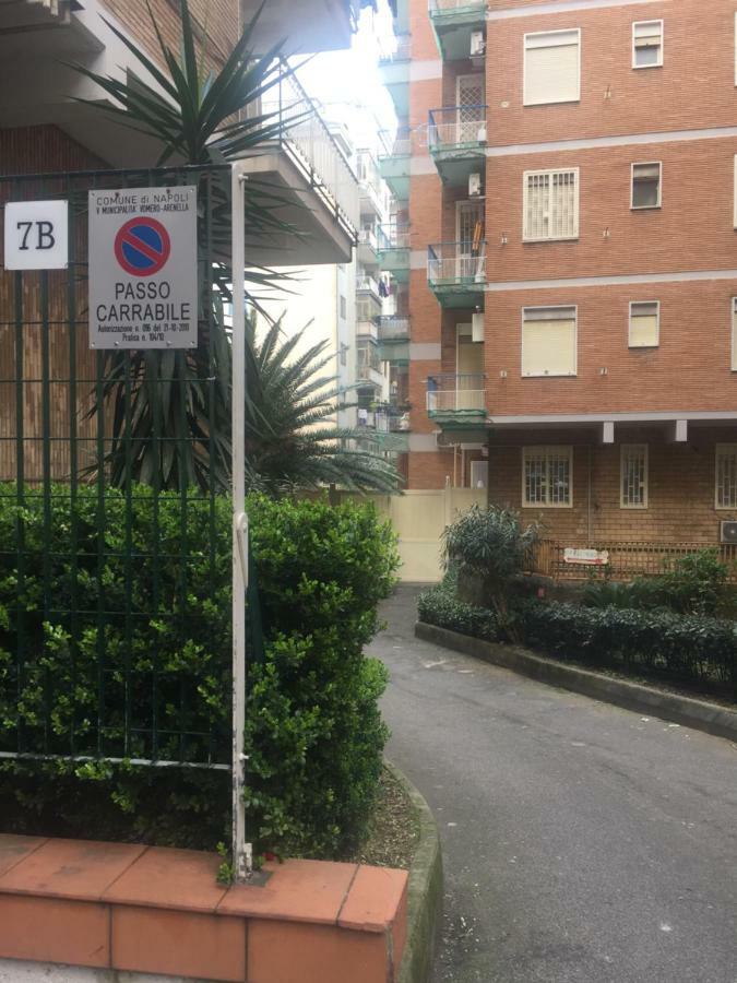 Bed and Breakfast Casa Vittoria Neapel Exterior foto